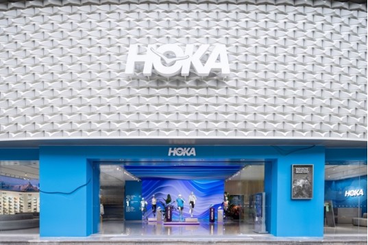 HOKA ONE ONE®全球首家品牌体验中心启幕插图1