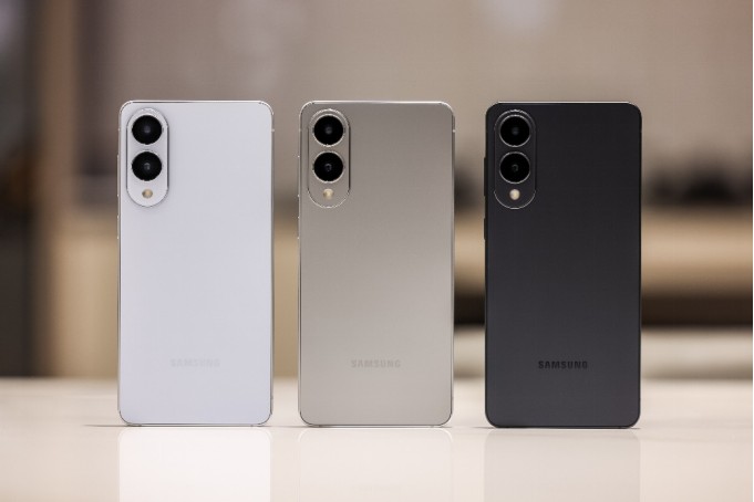 轻薄、坚固、强劲性能，三星Galaxy S25 Edge打开高端旗舰新赛道插图